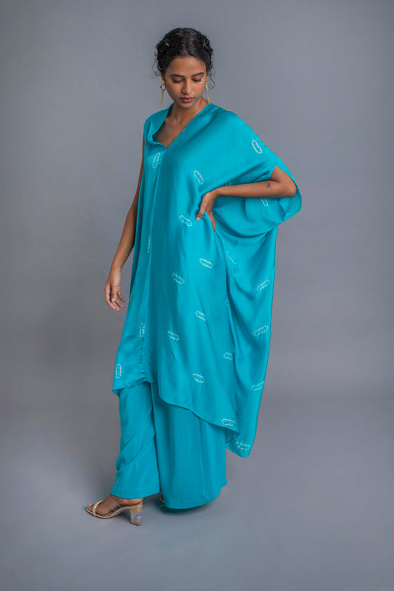 Stephany Silk V Neck Tie-dye Detailed Tunic Set - Republic of Mode