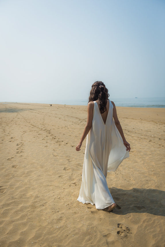 Stephany Silk Low-Back Maxi - Republic of Mode