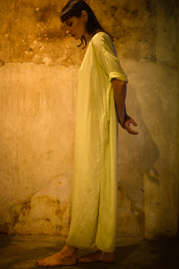 Stephany Cotton Silk Boat Neck Straight Cut Dress. - Republic of Mode